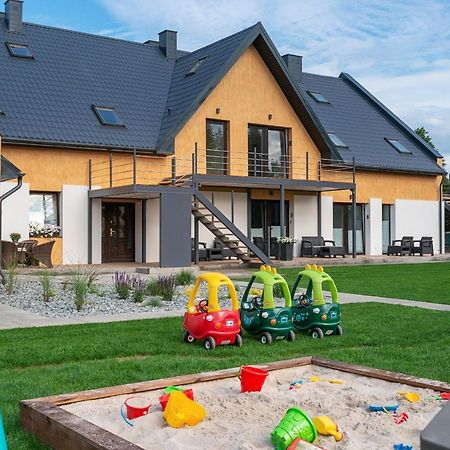 Roza Baltyku - Apartamenty I Pokoje A Debki Exterior photo